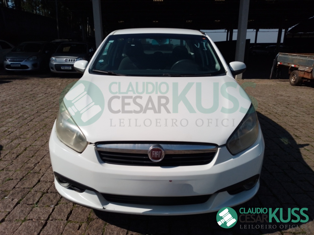 LOTE 07 FIAT/SIENA TETRAFUEL 1.4 FLEX 2013/2014 