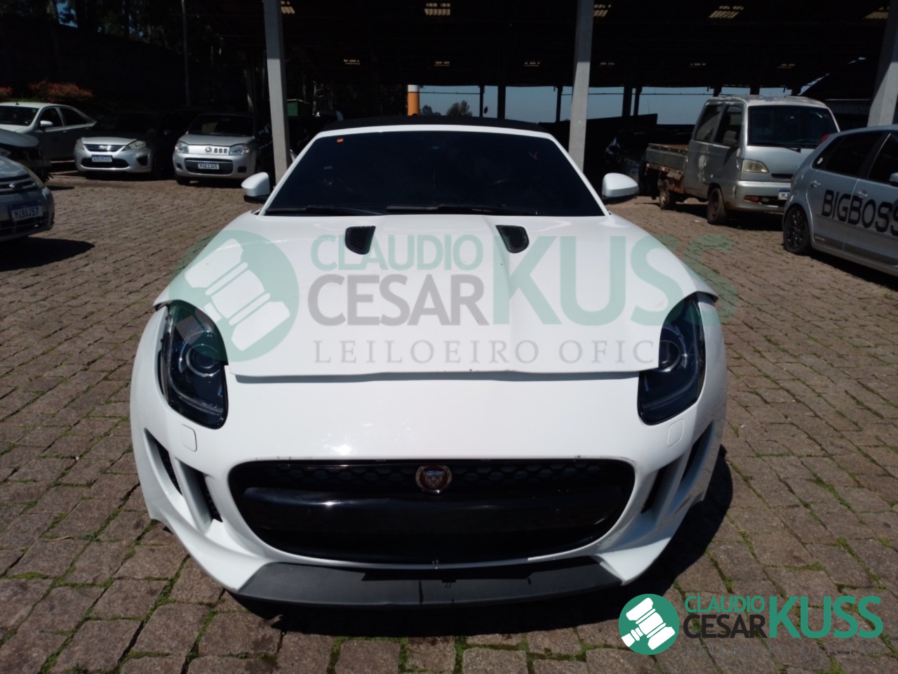 LOTE 09 JAGUAR/F-TYPE CABRIO CONVERSIVE GASOLINA 2013/2014 